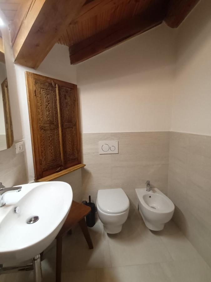 Chalet Blanc "La Mansarda" Courmayeur Exterior photo